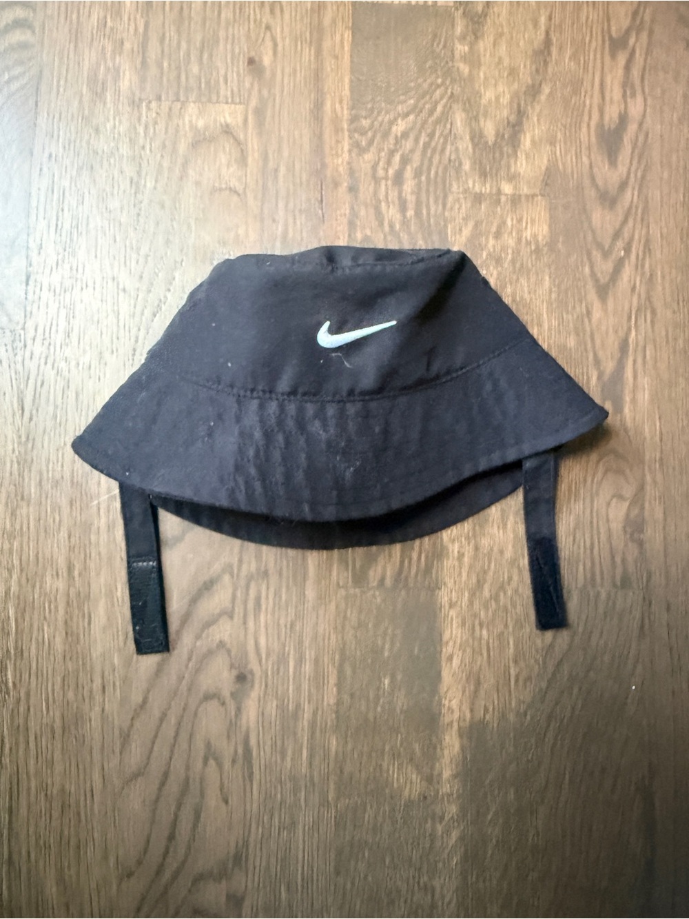 Nike infant Black Bucket Hat with White Swoosh and Chin Straps